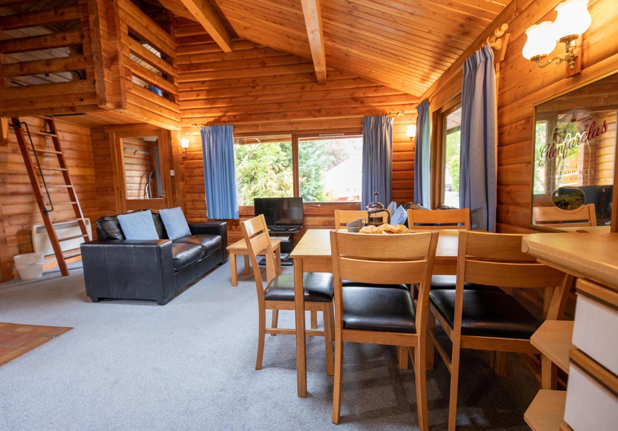 Loch Insh Chalets Ltd Kincraig Esterno foto