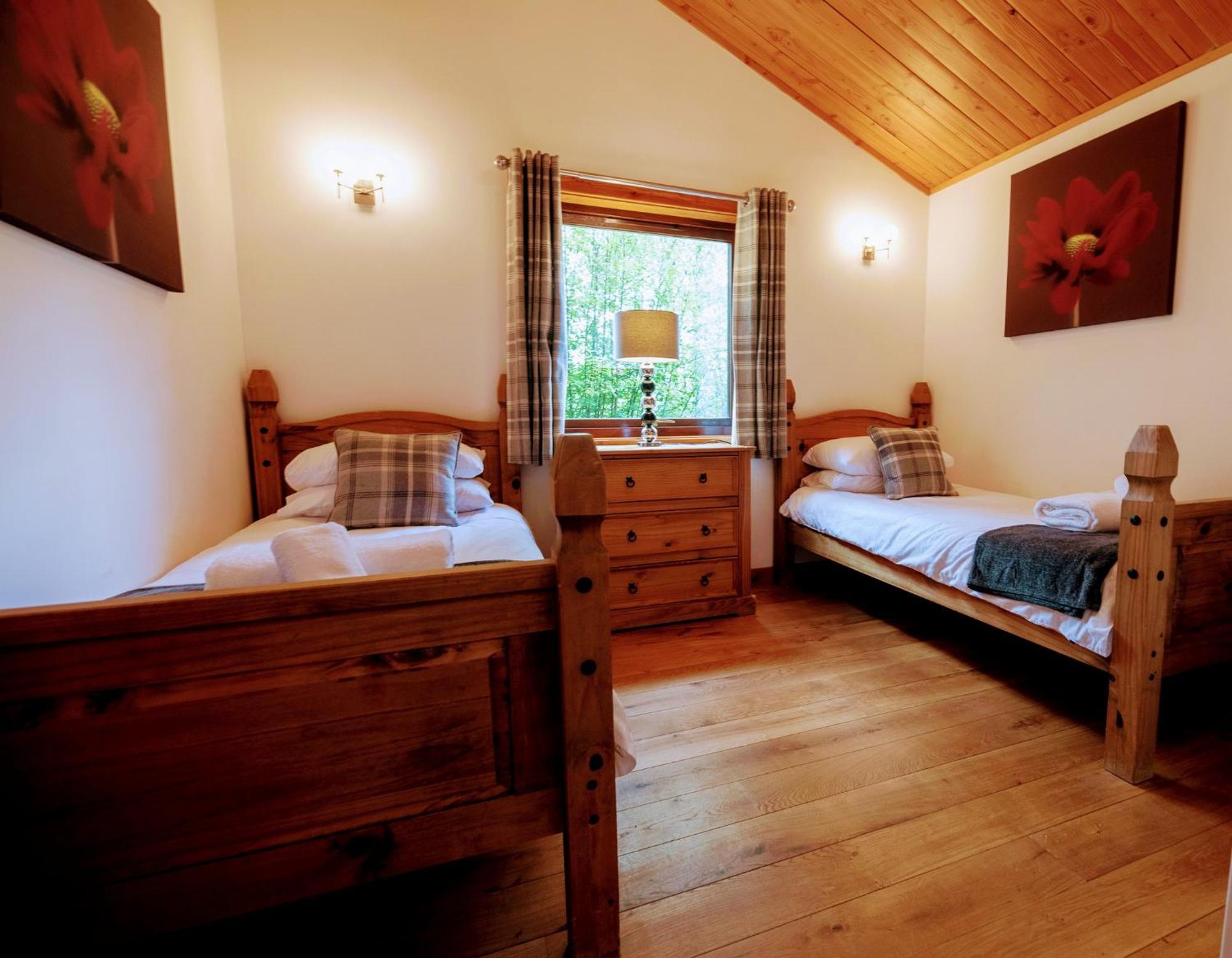Loch Insh Chalets Ltd Kincraig Esterno foto