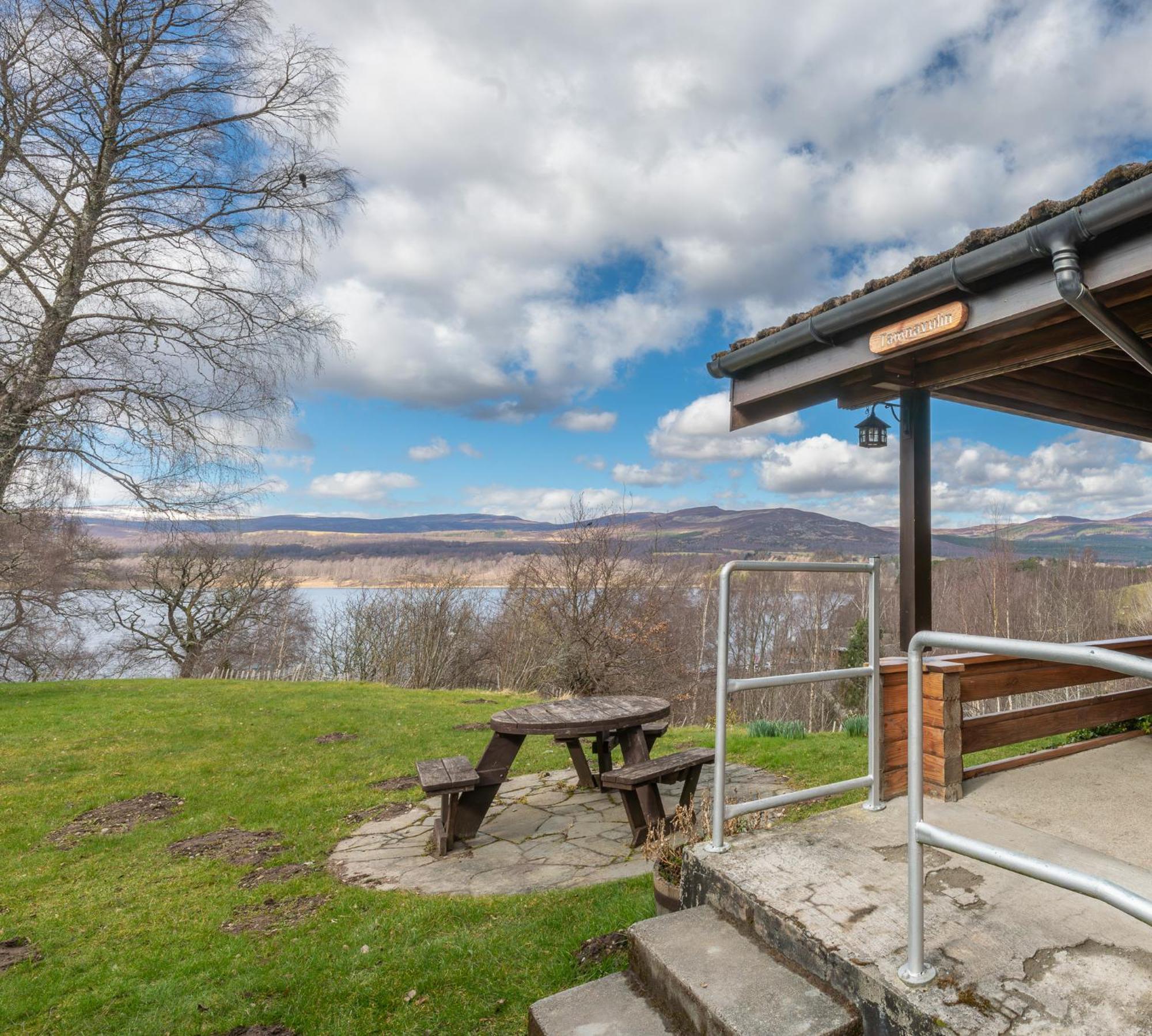 Loch Insh Chalets Ltd Kincraig Esterno foto